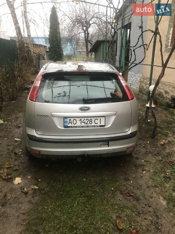 Хэтчбек Ford Focus 2007 в Великом Березном фото 2 Хэтчбек Ford Focus 2007 в Великом Березном