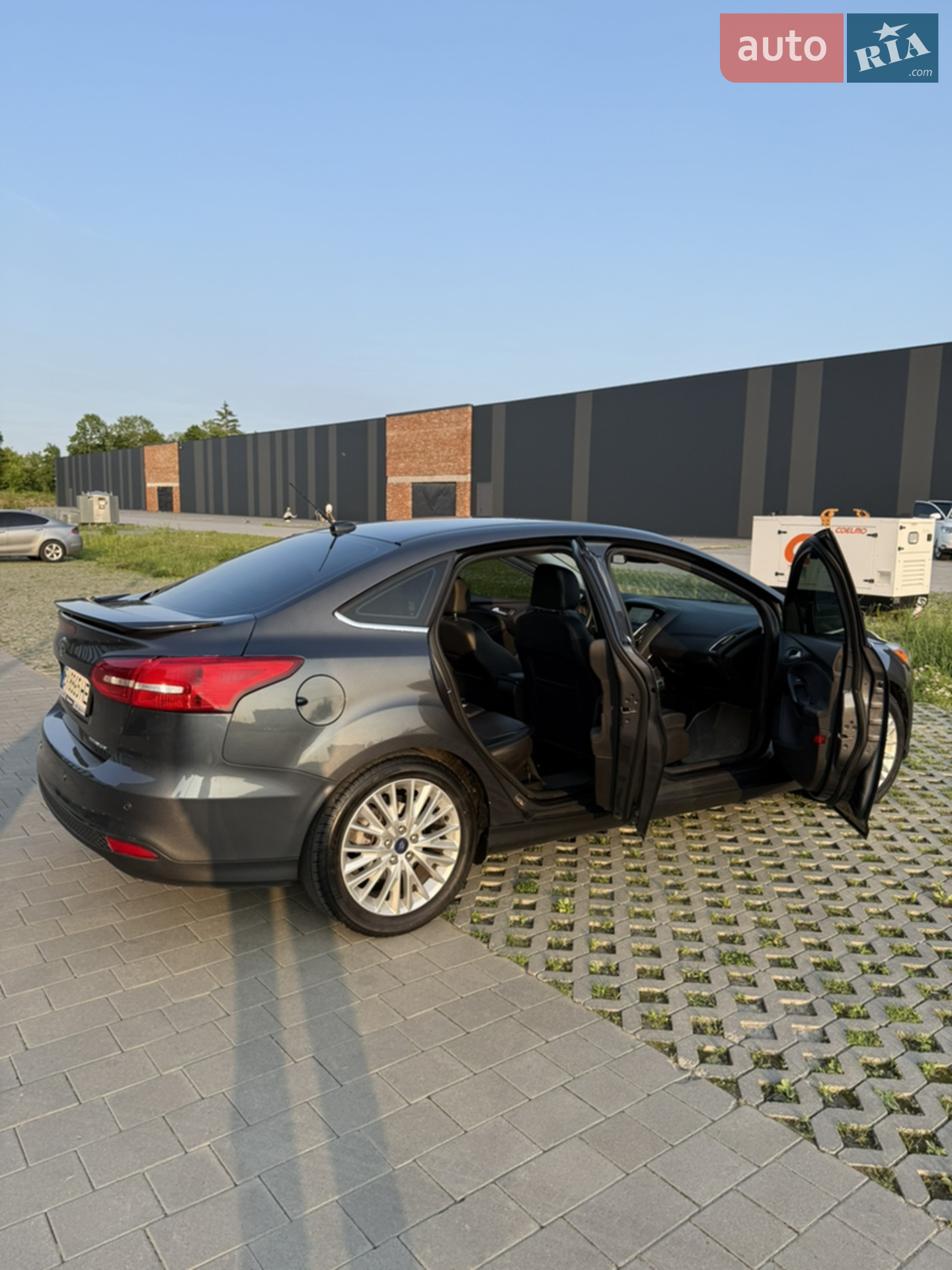 2017 Ford Focus - мініатюра 23