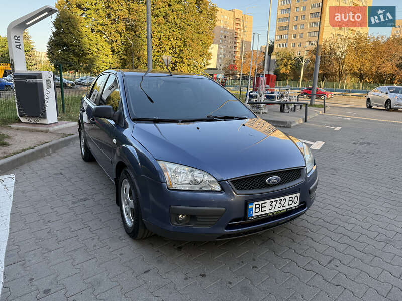 Седан Ford Focus 2005 в Киеве