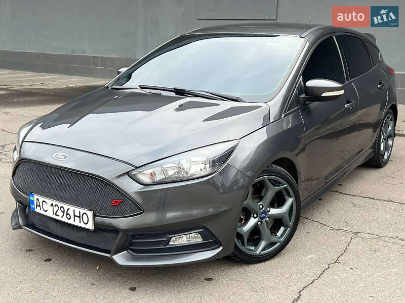 Хэтчбек Ford Focus 2017 в Львове фото 2 Хэтчбек Ford Focus 2017 в Львове