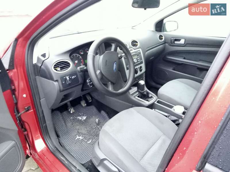 Хетчбек Ford Focus 2006 в Житомирі фото 11 Хетчбек Ford Focus 2006 в Житомирі
