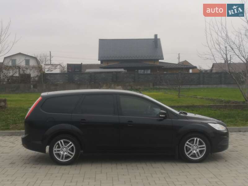 Универсал Ford Focus 2009 в Здолбунове
