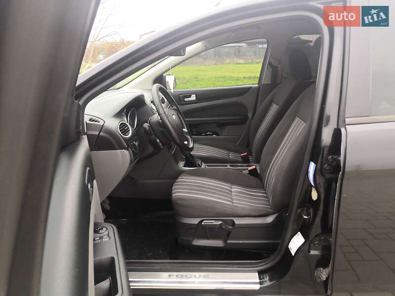 Универсал Ford Focus 2009 в Здолбунове