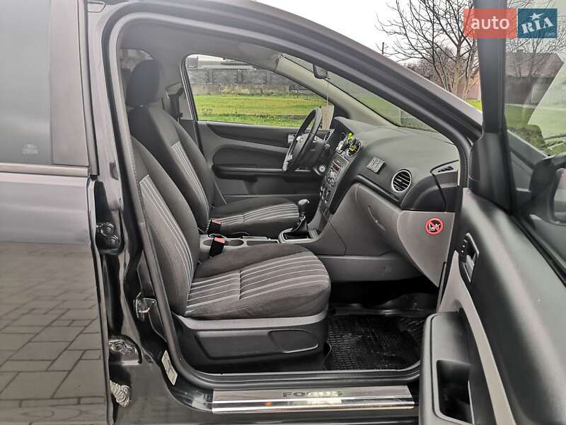 Универсал Ford Focus 2009 в Здолбунове