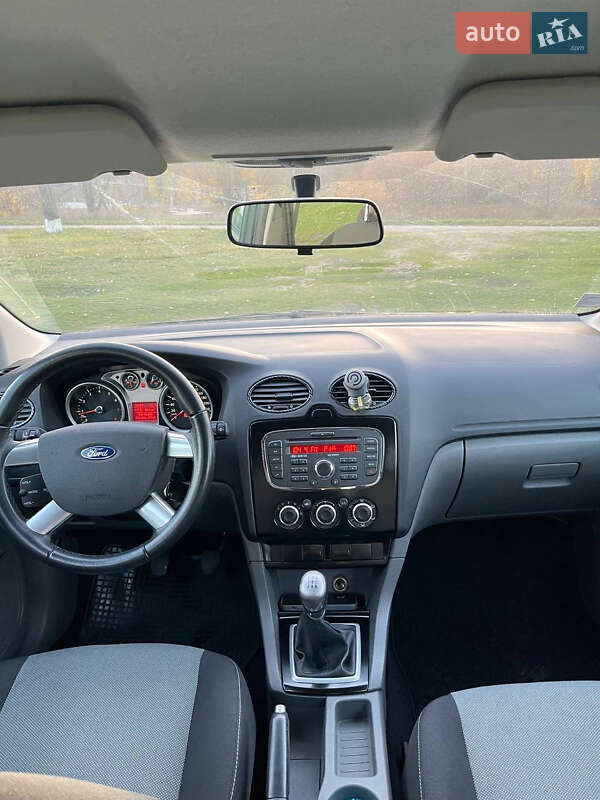 Хетчбек Ford Focus 2009 в Кам'янському