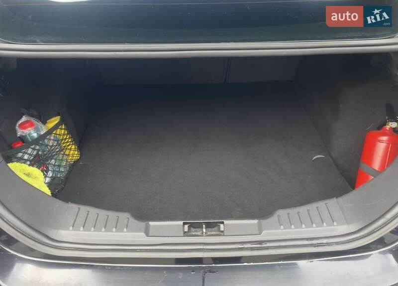 Седан Ford Focus 2013 в Києві