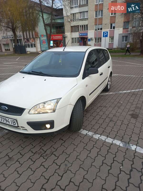 Універсал Ford Focus 2006 в Дрогобичі
