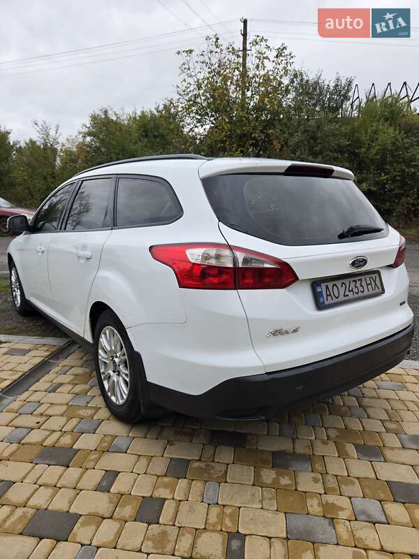 Універсал Ford Focus 2013 в Ужгороді