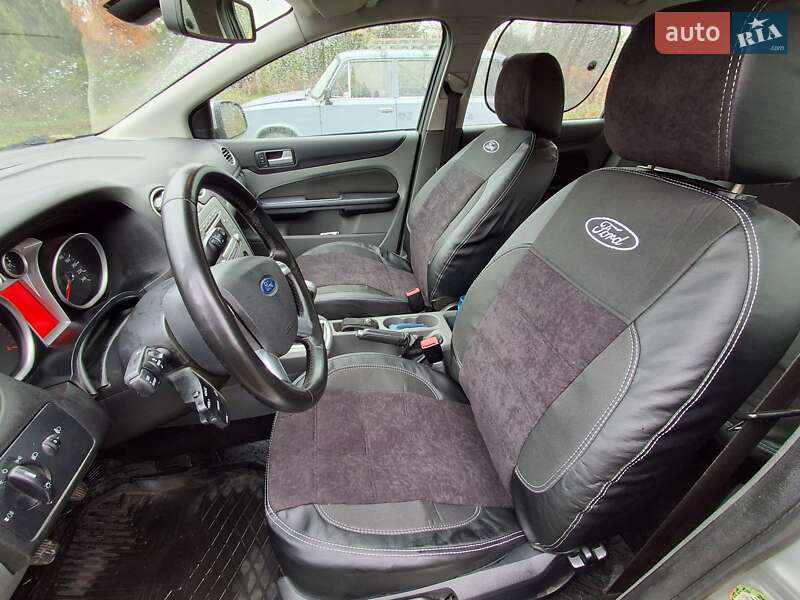 Універсал Ford Focus 2010 в Києві фото 11 Універсал Ford Focus 2010 в Києві