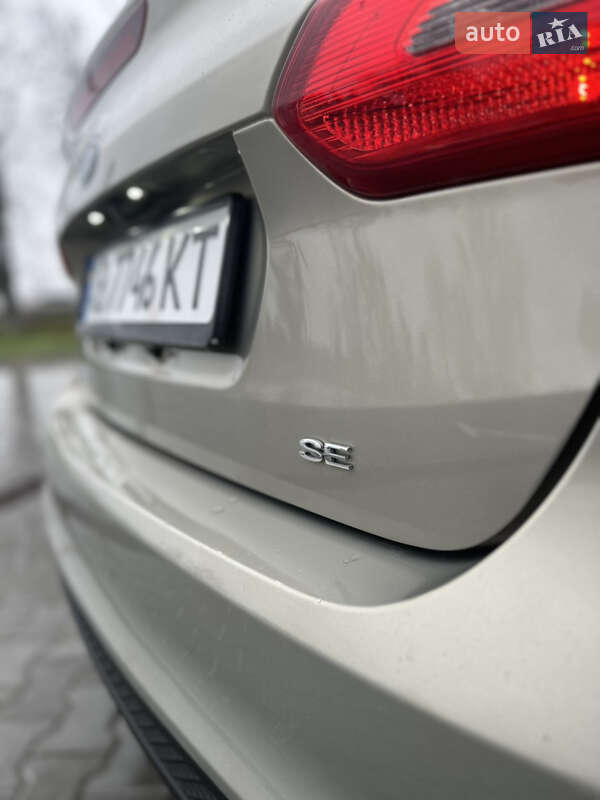 Седан Ford Focus 2015 в Тульчине