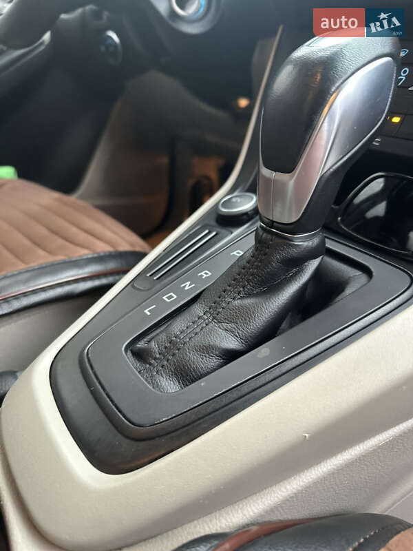 Седан Ford Focus 2015 в Тульчине