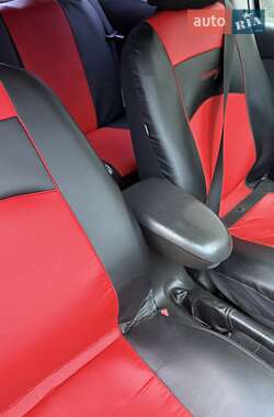 Хэтчбек Ford Focus 2001 в Дубно