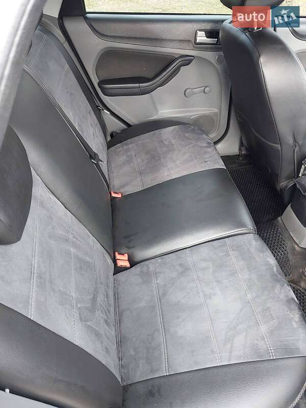 Универсал Ford Focus 2011 в Красилове