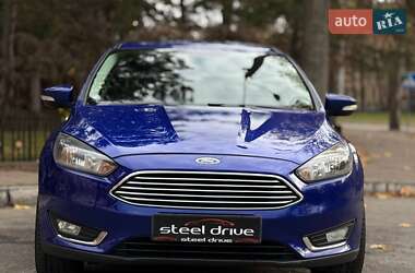 Седан Ford Focus 2015 в Николаеве