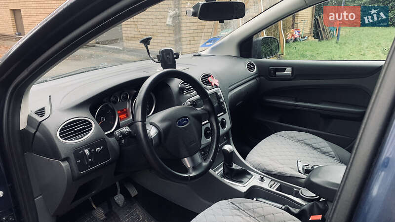 Хетчбек Ford Focus 2006 в Борщеві
