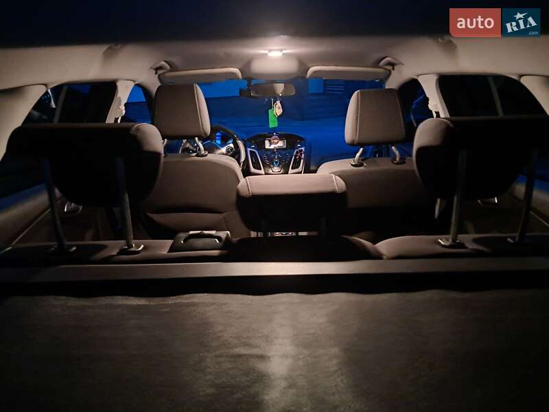 Универсал Ford Focus 2012 в Львове