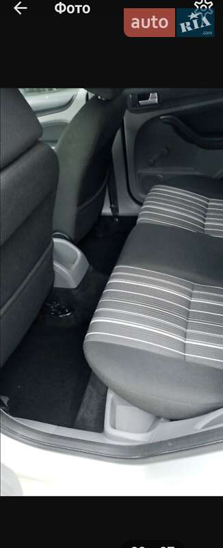 Универсал Ford Focus 2010 в Киеве фото 12 Универсал Ford Focus 2010 в Киеве
