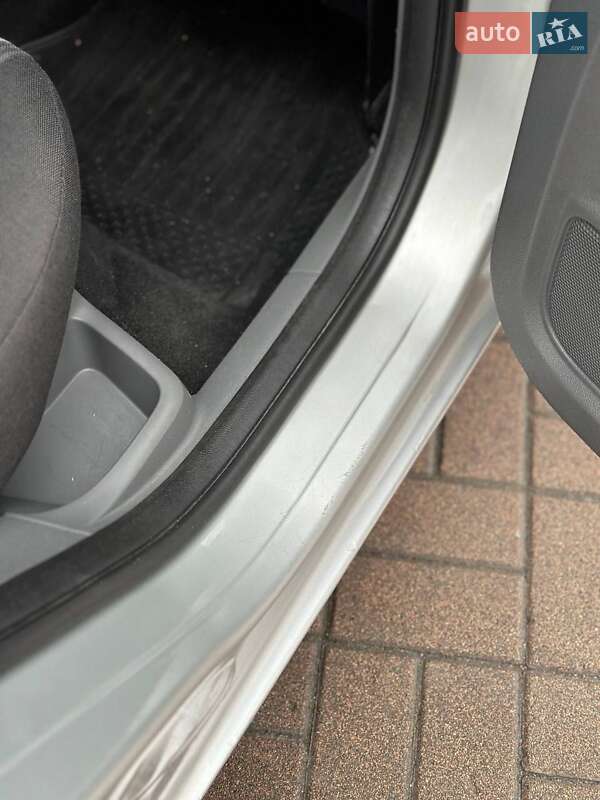 Универсал Ford Focus 2010 в Киеве фото 15 Универсал Ford Focus 2010 в Киеве