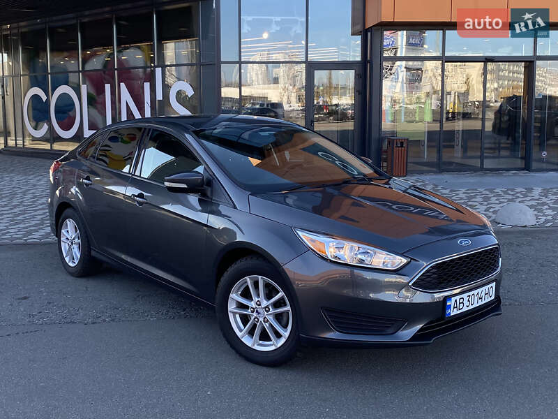 Седан Ford Focus 2015 в Киеве