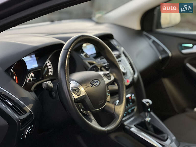 Хетчбек Ford Focus 2012 в Стрию