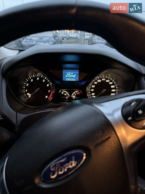Хэтчбек Ford Focus 2013 в Полтаве