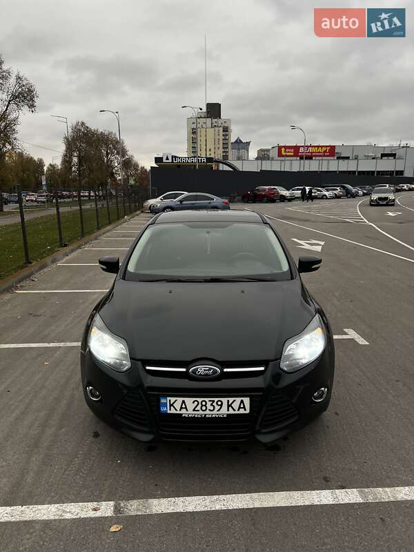 Седан Ford Focus 2014 в Киеве