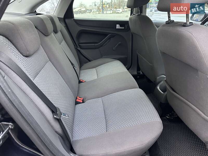 Седан Ford Focus 2007 в Дніпрі фото 12 Седан Ford Focus 2007 в Дніпрі