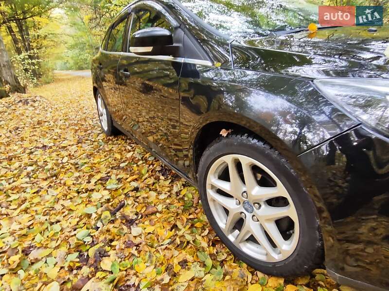 Седан Ford Focus 2011 в Киеве фото 4 Седан Ford Focus 2011 в Киеве