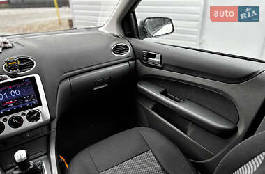 Универсал Ford Focus 2006 в Чернобае