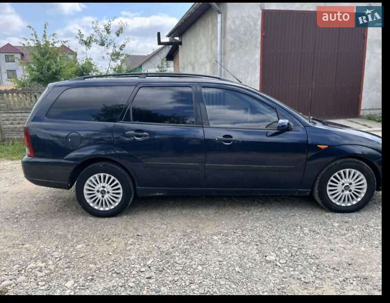 Универсал Ford Focus 2000 в Калуше