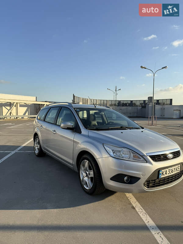 Універсал Ford Focus 2010 в Києві фото 6 Універсал Ford Focus 2010 в Києві