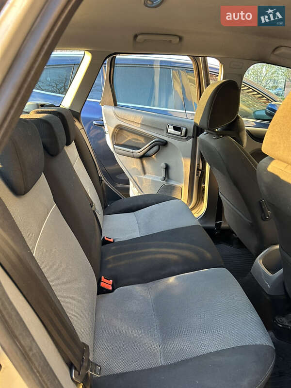 Універсал Ford Focus 2010 в Києві фото 15 Універсал Ford Focus 2010 в Києві