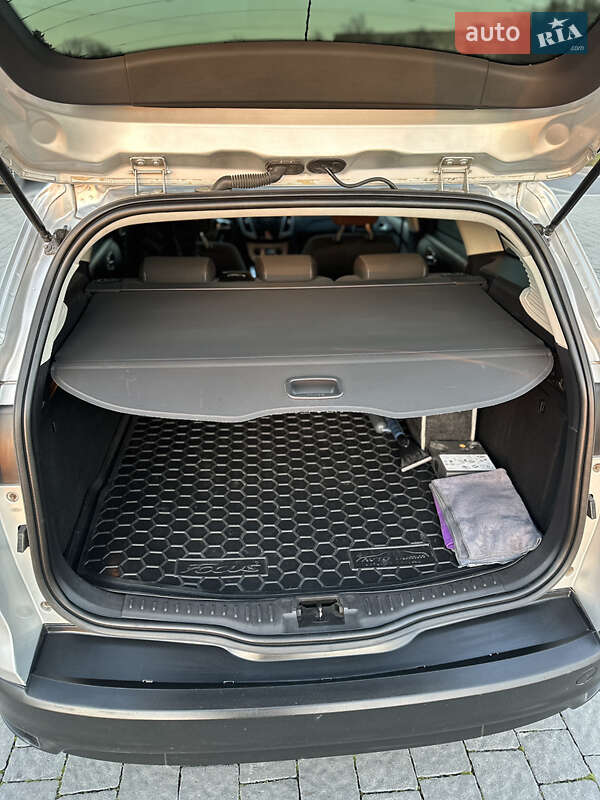 Универсал Ford Focus 2013 в Пустомытах