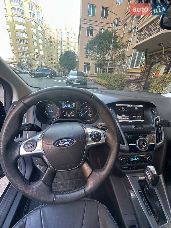 Хэтчбек Ford Focus 2014 в Киеве фото 17 Хэтчбек Ford Focus 2014 в Киеве