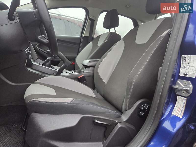 Седан Ford Focus 2013 в Хмельницком фото 15 Седан Ford Focus 2013 в Хмельницком