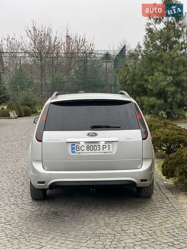 Универсал Ford Focus 2008 в Жовкве