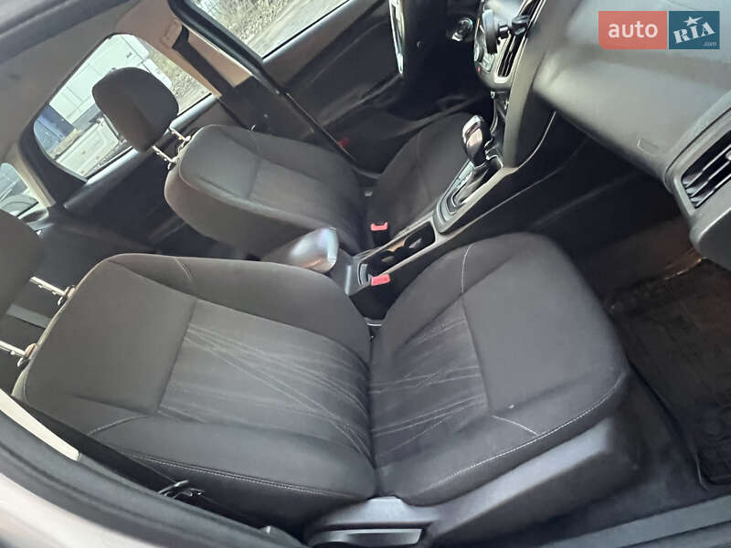 Седан Ford Focus 2016 в Києві