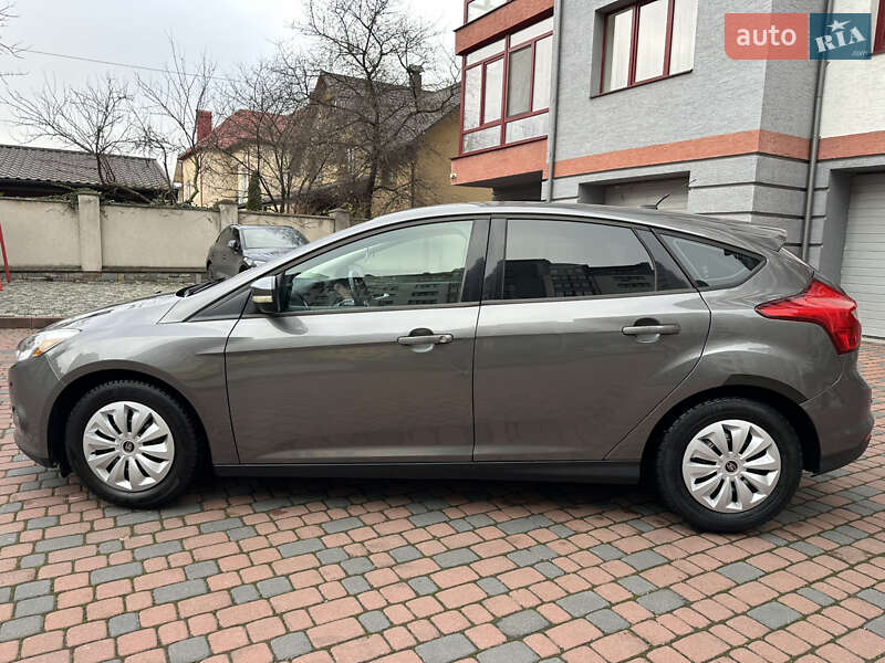 Хэтчбек Ford Focus 2013 в Ивано-Франковске