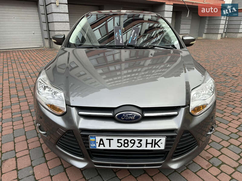 Хэтчбек Ford Focus 2013 в Ивано-Франковске
