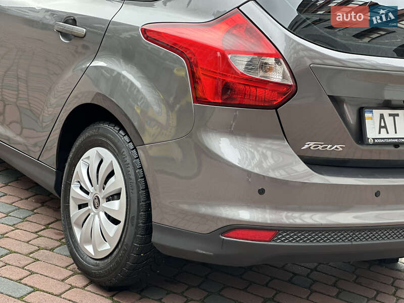 Хэтчбек Ford Focus 2013 в Ивано-Франковске