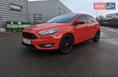 Хэтчбек Ford Focus 2015 в Киеве