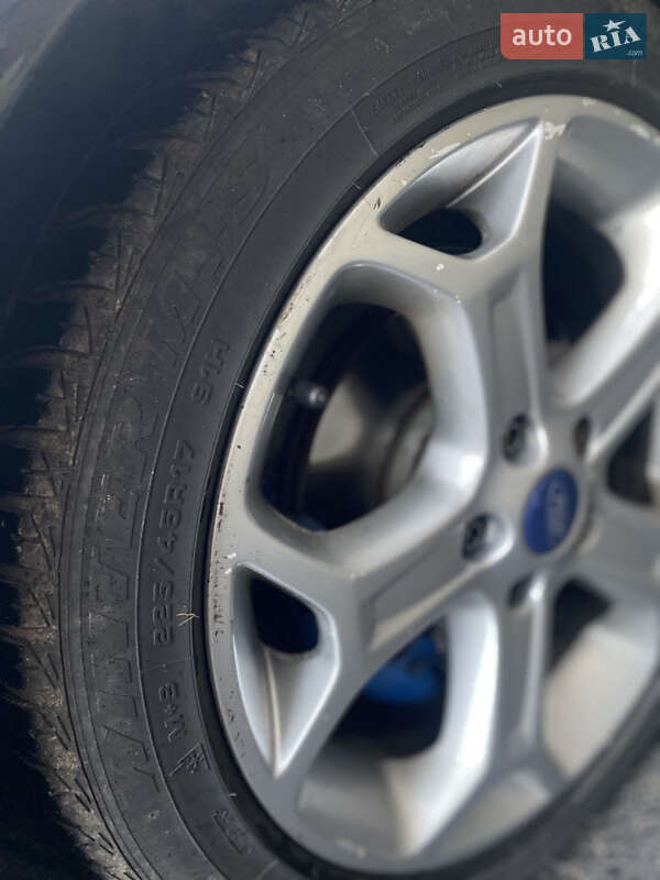 Седан Ford Focus 2015 в Чернигове