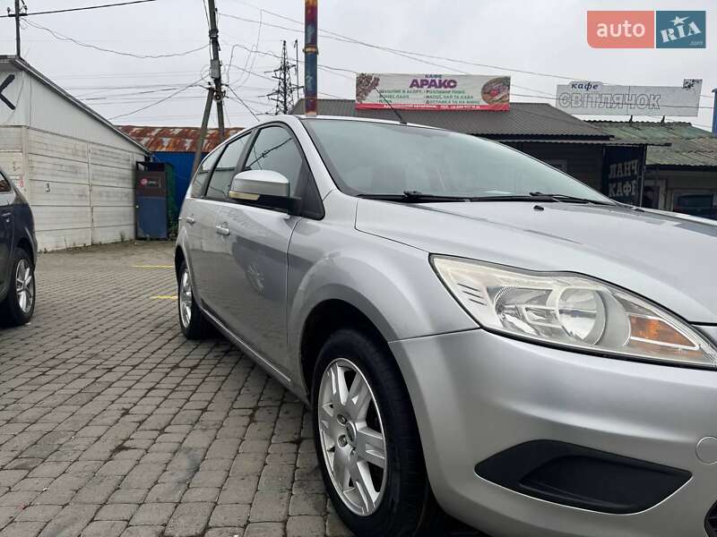 Універсал Ford Focus 2010 в Кіцмані