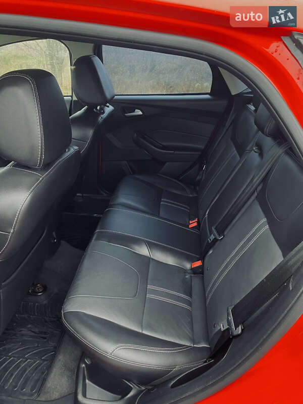 Хэтчбек Ford Focus 2014 в Летичеве