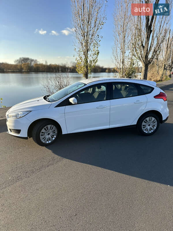 Хэтчбек Ford Focus 2018 в Василькове