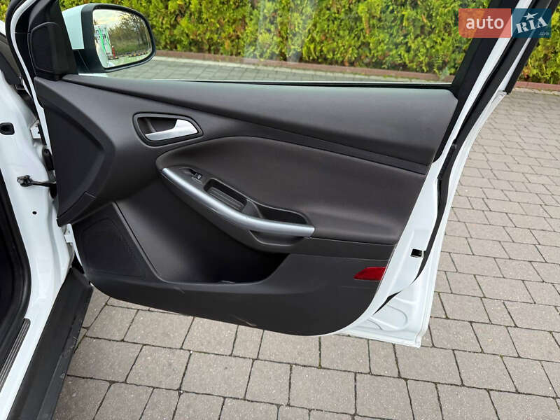 Хетчбек Ford Focus 2013 в Стрию