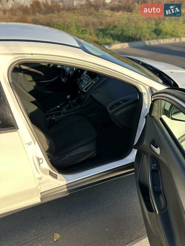 Хэтчбек Ford Focus 2018 в Василькове