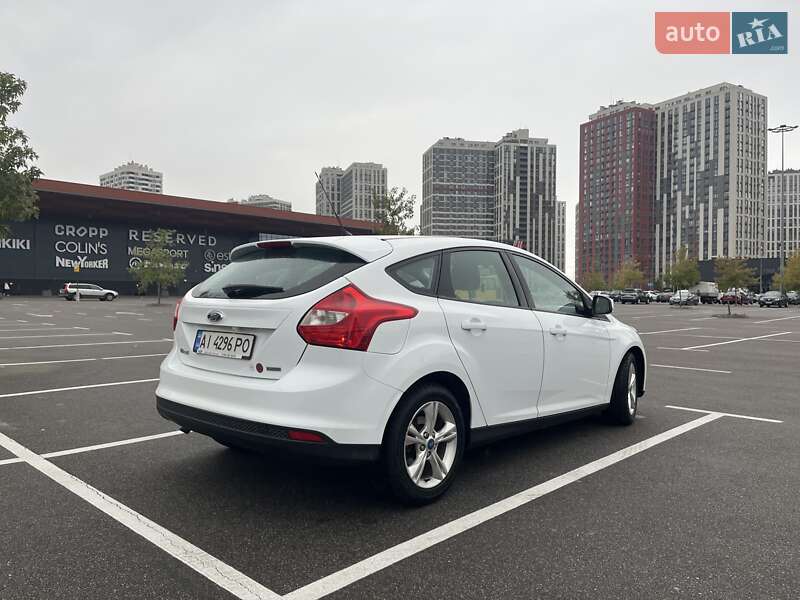 Хэтчбек Ford Focus 2013 в Софиевской Борщаговке фото 5 Хэтчбек Ford Focus 2013 в Софиевской Борщаговке