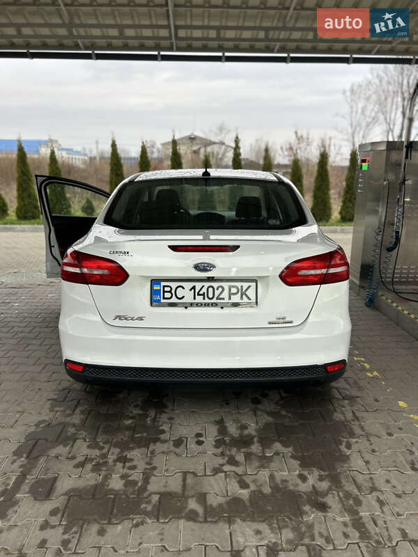Седан Ford Focus 2015 в Львові фото 3 Седан Ford Focus 2015 в Львові