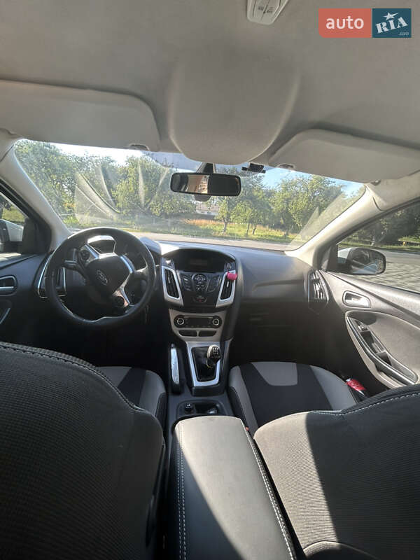 Седан Ford Focus 2011 в Нежине фото 9 Седан Ford Focus 2011 в Нежине